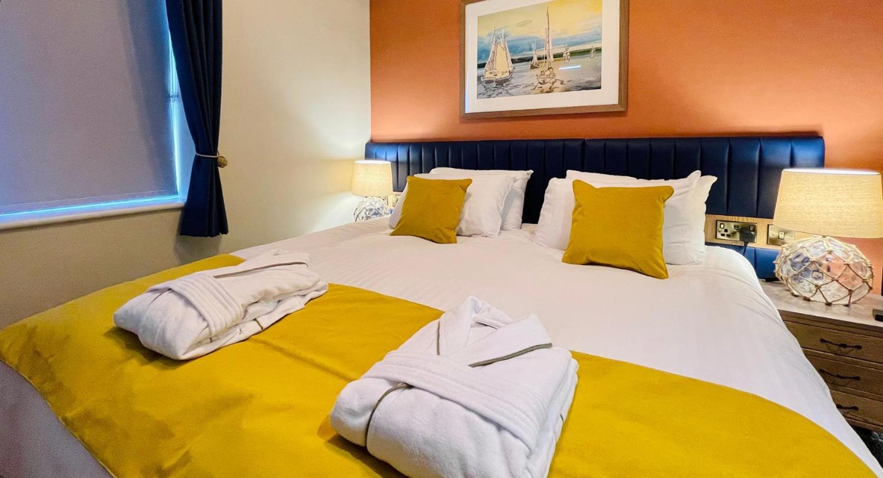Rooms At Haslar Marina Gosport Rom bilde